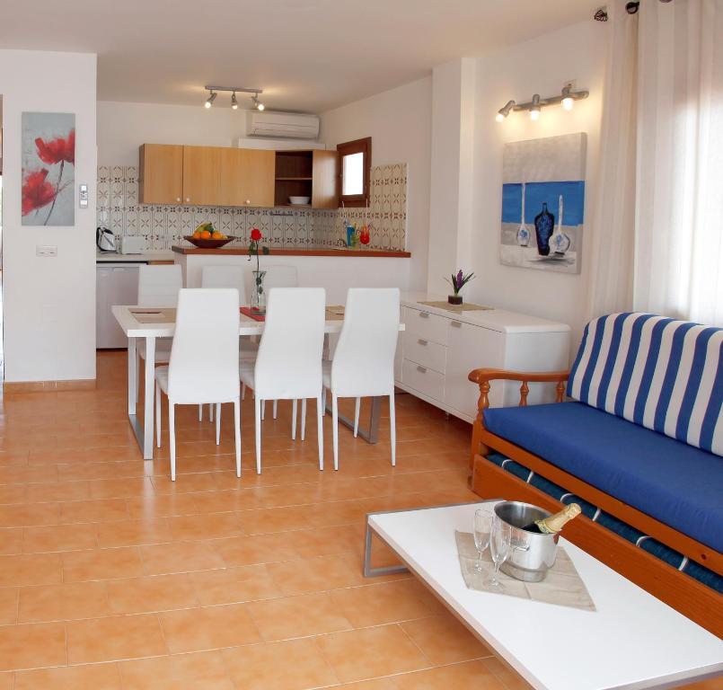 Typic Sandic Apartments Es Cana Zimmer foto